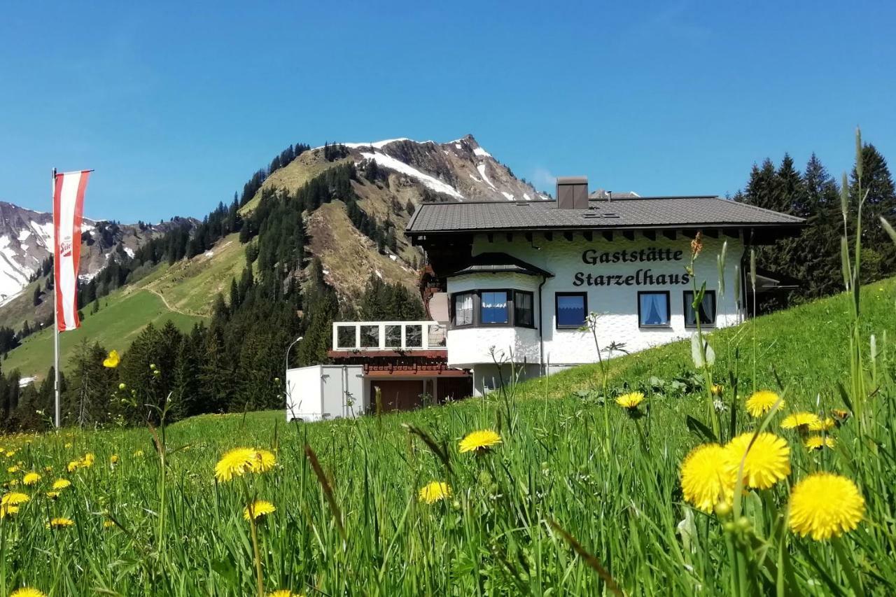 Gasthof Starzelhaus Mittelberg Exterior foto
